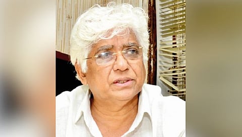 ‘पक्षांतर बंदी कायद्याचा फेरविचार व्हावा’