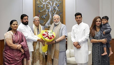 Maharashtra CM met Pm