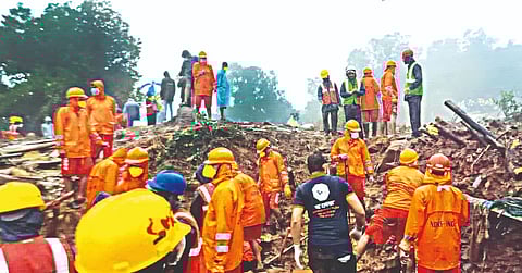 Irshalwadi Landslide : इर्शाळवाडीत आणखी सहा मृतदेह सापडले