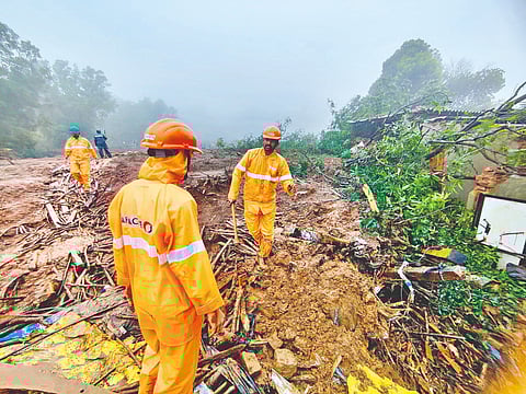 इर्शाळवाडी दुर्घटना : बचावकार्य थांबवले, 57 बेपत्ता घोषित; मृतांची संख्या सत्तावीस