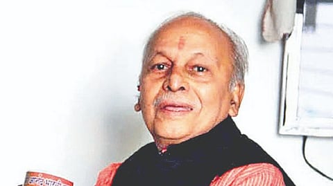 चतुरस्र कलावंताचा वियोग!