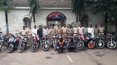 सांगली : मिरजेत १३ दुचाकींसह अट्टल चोरट्यांना अटक