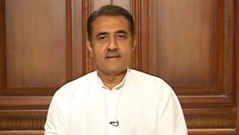 Praful Patel : देशपातळीवर मोदींना पर्याय नाही, विरोधकांची आघाडी अनैतिक : प्रफुल्ल पटेल यांचा आरोप
