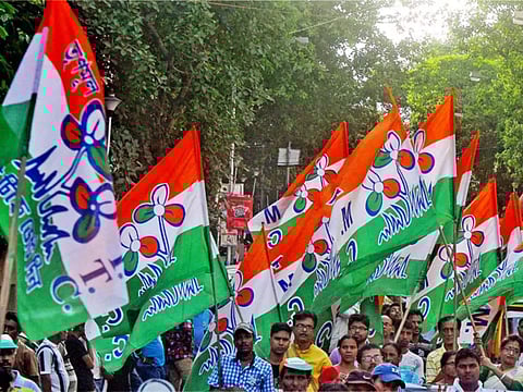 Fourth phase Lok Sabha elections | प. बंगालमध्ये पुन्हा हिंसाचार, क्रूड बॉम्ब हल्ल्यात TMC कार्यकर्त्याचा मृत्यू