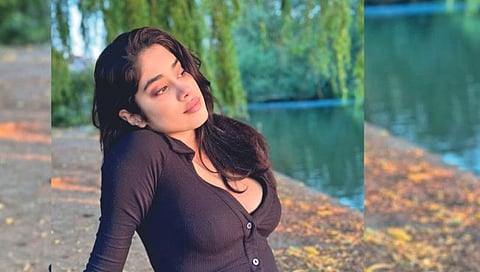 जान्हवीचा नवा प्रोजेक्ट ‘उलझ’