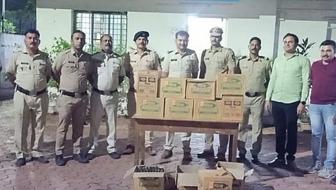 नाशिक : विना परवाना दारु विक्री करणारे ४ संशयित ताब्यात