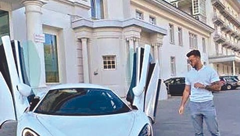 424 कोटींची लॉटरी; पण पठ्ठ्याने सांगितलेच नाही!