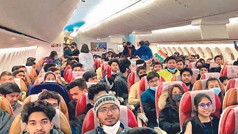 Travel Insurance | प्रवासी विमा का गरजेचा? जाणून घ्या अधिक