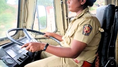 डुलकी लागल्यास एसटी चालकाला उठवणार मोबाईल ॲप?