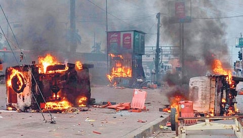 राज्यरंग : धगधगते पश्चिम बंगाल