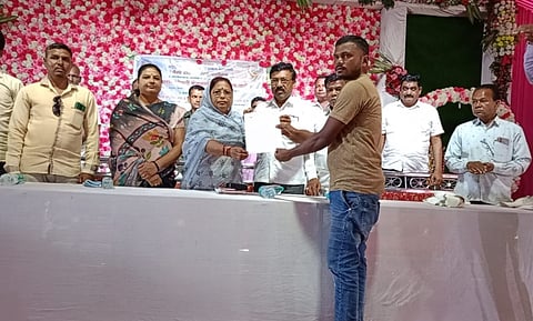 धुळे : आता पिंपळनेरलाच मिळणार पेसा दाखला ; आ. मंजुळा गावीत यांचा पाठपुरावा