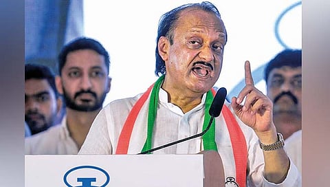 दादांचा कारभार पुन्हा पालकमंत्री स्टाईल! पुणे जिल्ह्याच्या राजकारणाला दे धक्का