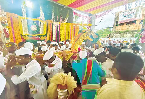 Ashadhi wari 2023 : माउलींच्या पालखी नगरप्रदक्षिणेने आळंदी गजबजली