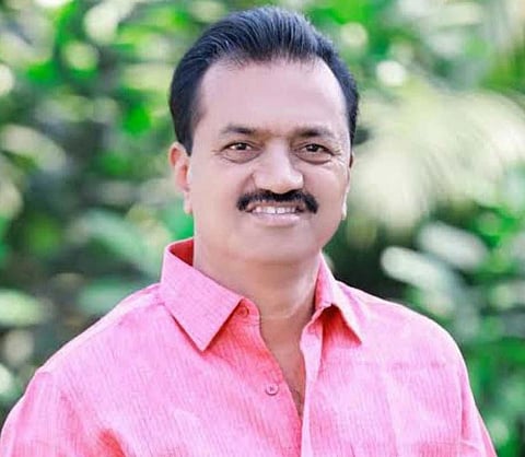 पुणे जिल्ह्यातील अशोक पवार वगळता सर्व आमदार अजित पवार यांच्याकडे