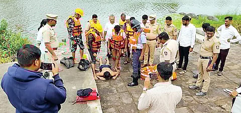 दरडप्रवण क्षेत्रात खेडमधील 2 गावे; शेलपिंपळगाव येथे मॉक ड्रिल