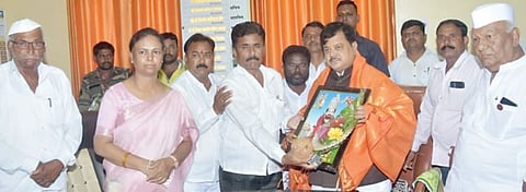 नगर : मढीत स्वच्छतागृहासाठी 10 लाख : आमदार दरेकर