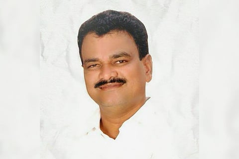 पवार Vs पवार : आमदार दत्तात्रय भरणे समर्थकांसह मुंबईला दाखल