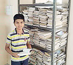 कोपरगाव : ‘तो’ फुलवितो वाचनातून चैतन्य..!