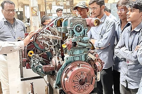 आयटीपेक्षा आयटीआयचे विद्यार्थी भारी ! विद्यार्थ्यांना 29 लाखांचे पॅकेज