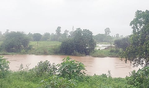 कामशेत परिसरातील जनजीवन विस्कळीत