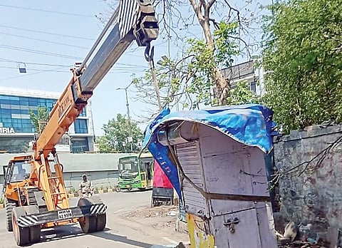 पिंपरी : शाळेजवळ तंबाखू, सिगारेट विक्री करणार्या टपर्यांवर कारवाई