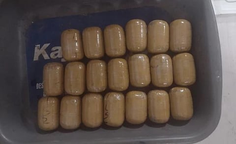 महिलेकडून गुप्तांगाद्वारे 20 लाख 30 हजाराच्या सोन्याची तस्करी, पुणे कस्टम विभागाची मोठी कारवाई