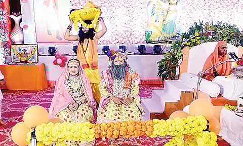 कोल्हार : हरीनामाशिवाय मनुष्याचे जीवन व्यर्थ : महंत रामगिरी महाराज