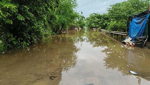महाडमध्ये पूरसदृश्य स्थिती; रायगड, वाळण खोऱ्यात पावसाचे धुमशान