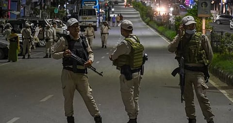 मागील दाेन महिन्यांपासून मणिपूर हिंसाचारामध्ये हाेरपळत असून, राज्यातील सुरक्षा व्यवस्थेत वाढ करण्यात आली आहे.