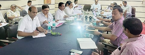 पुणे : दुधाचा दर 3 महिने स्थिर ठेवा; भेसळखोरांवर कारवाई करा