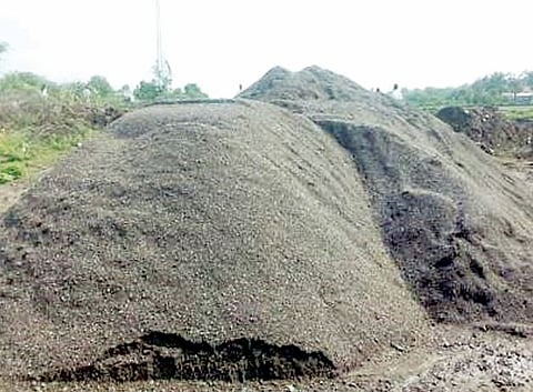 अहो, कोणी शासकीय वाळू देता का वाळू..! पैसे भरूनही ग्राहक प्रतीक्षेत