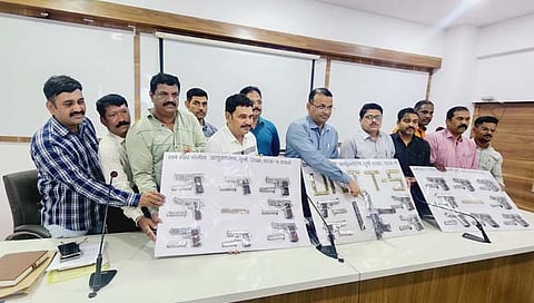 पिस्तुल जप्त