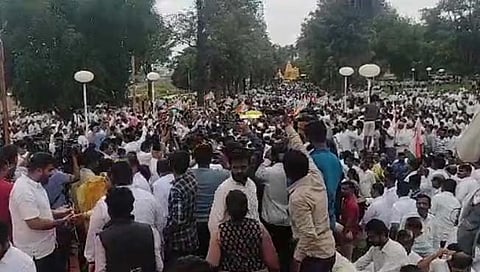 शरद पवारांचे शक्ती प्रदर्शन