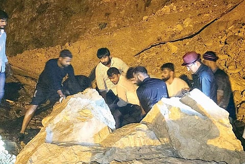 वाळकीच्या तरुणांचे उत्तराखंडमध्ये योगदान