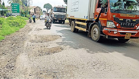 कोल्हापूर-सांगली महामार्ग आणखी किती बळी घेणार?