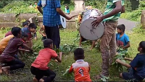 सिंधुदुर्ग : नागपंचमी दिवशी ‘भल्ली भल्ली भावय’ खेळाची परंपरा; लहानांसह मोठ्यांचाही असतो सहभाग