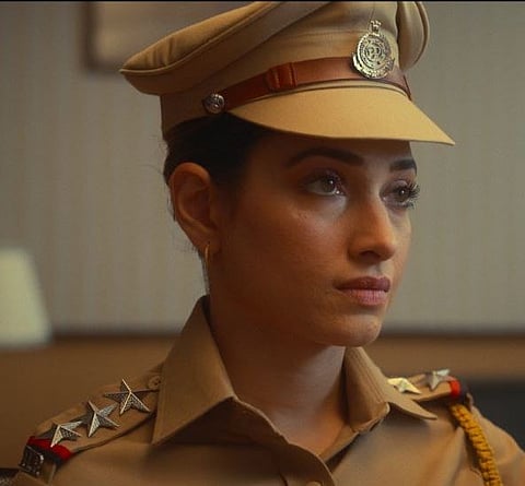 आखरी सचमध्ये तमन्ना भाटिया आयपीएस अधिकारीच्या भूमिकेत