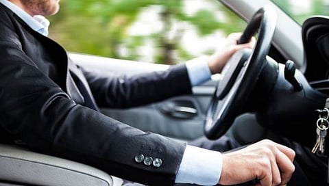 नाशिक : ‘टेस्ट ड्राइव्ह’च्या बहाण्याने कार घेऊन झाला पसार, पोलिसांनी जव्हारमध्ये पकडले