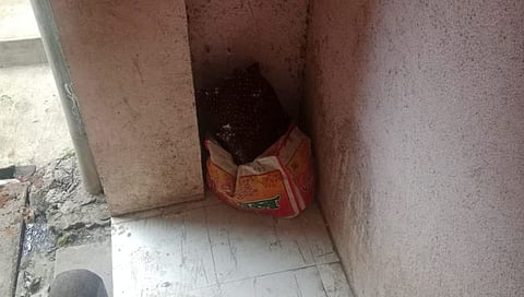 नाशिक : बेवारस पिशव्यांमध्ये सापडली दहा लाखाची चांदी