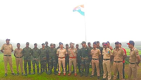 Independence Day : ६ राज्यांतील ७५ गडकोटांवर एकाच वेळी तिरंगा फडकविण्याचा अनोखा उपक्रम