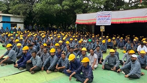 पुणे : वालचंदनगर कंपनीच्या कामगारांचे एकदिवसीय लाक्षणिक उपोषण