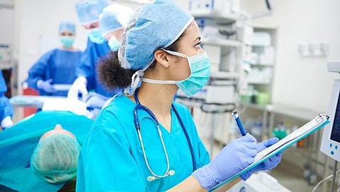 मुंबई : शासकीय रुग्णालयांत सर्वांना मोफत उपचार