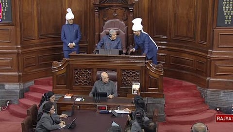 Parliament Monsoon Session : मणिपूरच्या मुद्द्यावरून विरोधकांची राज्यसभेत निदर्शने; राज्यसभेचे कामकाज दुपारी २ वाजेपर्यंत तहकूब