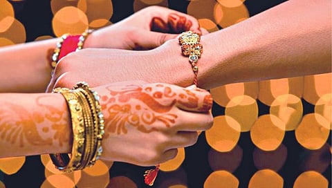 Raksha Bandhan 2023 | यंदाच्या राखीला सन्मान दे रे बहिणीला, सन्मान दे रे प्रत्येक स्त्रीला