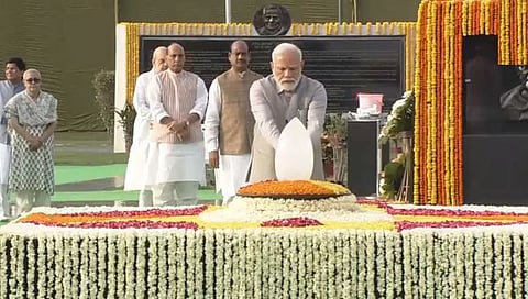 अटल बिहारी वाजपेयींच्या नेतृत्वामुळे देशाच्या प्रगतीला चालना : पंतप्रधान मोदी