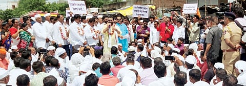 केंद्राकडून कांदा निर्यात शुल्कवाढ निवडणुकांसाठी ! : खासदार डॉ. अमोल कोल्हे