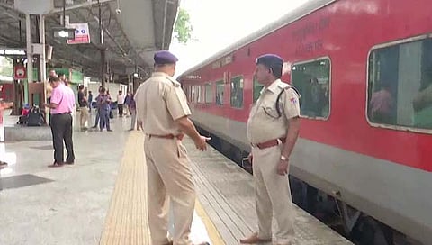 Jaipur-Mumbai train firing | रेल्वे गोळीबार घटनेतील मृतांच्या कुटुंबियांना १० लाखांची मदत जाहीर