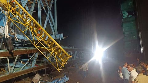 Samruddhi Mahamarg Accident | समृद्धी महामार्गावर दुर्घटना, १८ जणांचा मृत्यू, मृतांच्या कुटुंबियांना ५ लाखांची मदत जाहीर