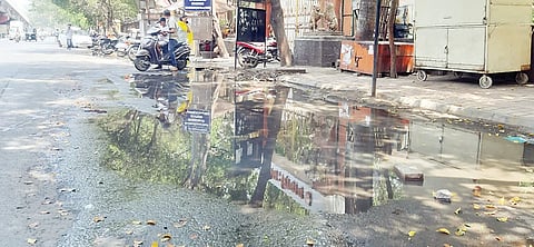 हडपसर : पालिकेचे कर्मचारी आले अन् पाहणी करून गेले!