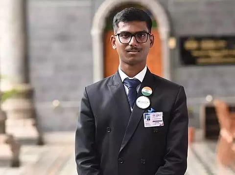 इंजिनिअरिंग न करताही या पठ्ठयाने मिळवली गुगलमध्ये इतक्या मोठ्या पॅकेजची नोकरी